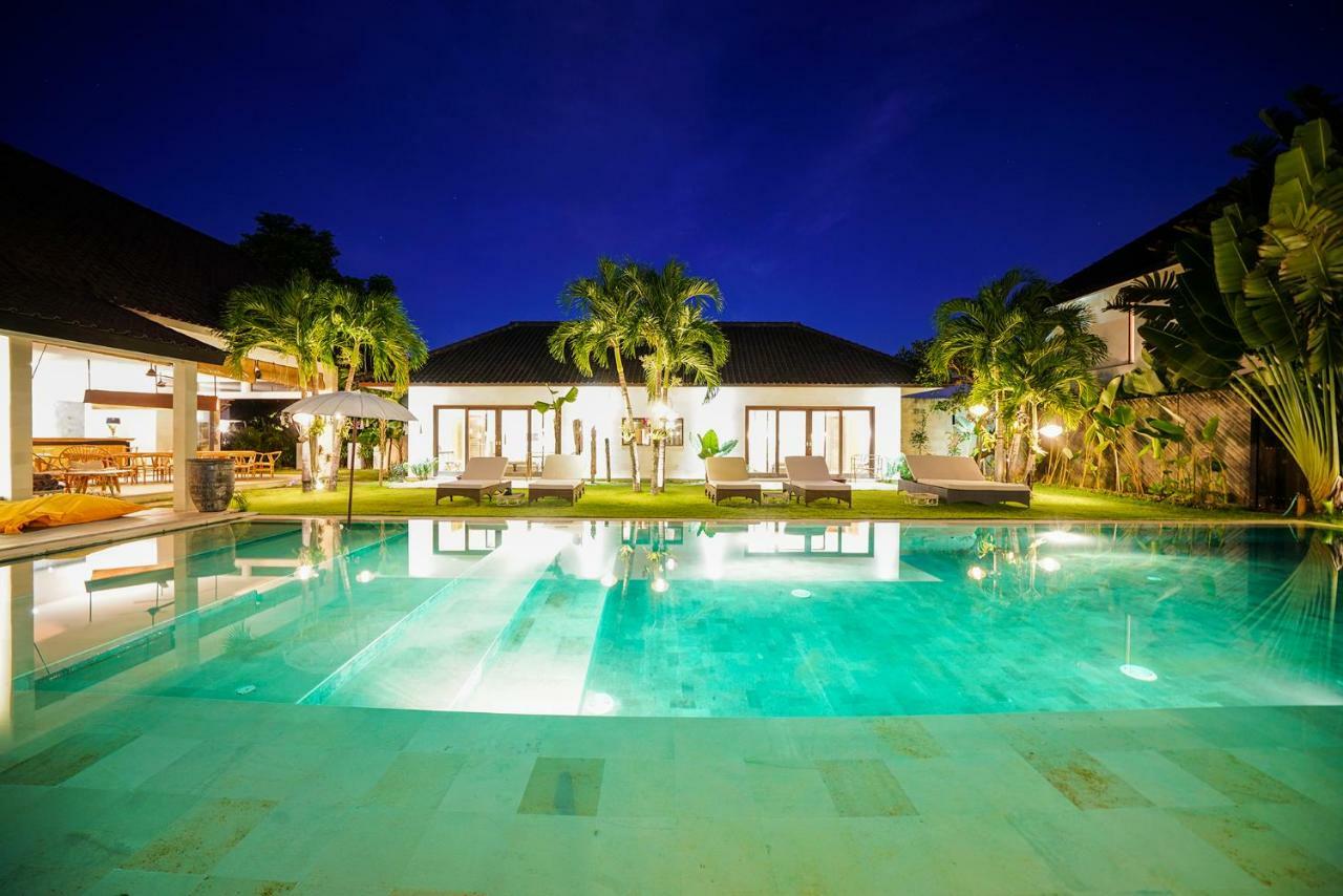 Abaca Villa Seminyak (Bali)